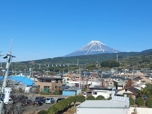 新富士駅周辺の富士山
