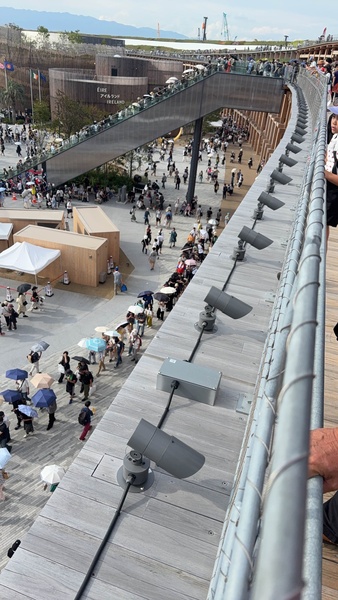 アメリカ館最後尾