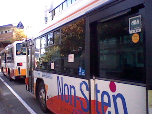 南海バス1118号車、841号車