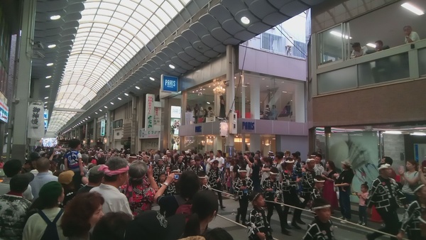 堺町　商店街