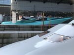 東京駅での一枚/700系と東北新幹線